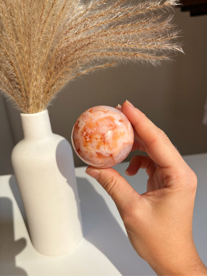Sfera Corniola e Agata Sakura 1
