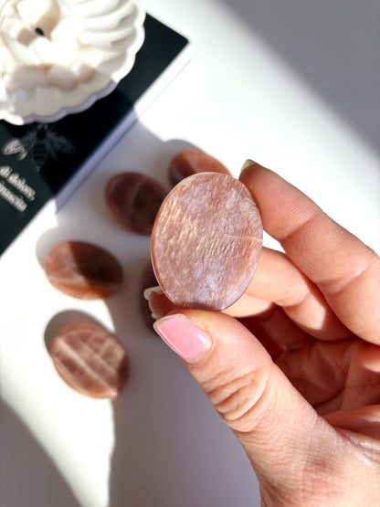 Worry Stone Pietra di Luna Pesca e pietra del Sole