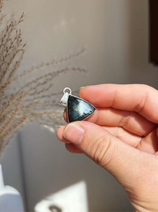 Ciondolo Labradorite 2