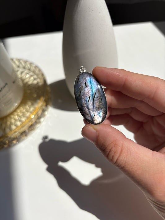 Ciondolo Ovale Labradorite 5