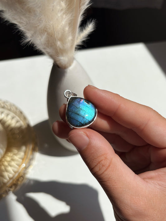 Ciondolo Goccia Labradorite 6