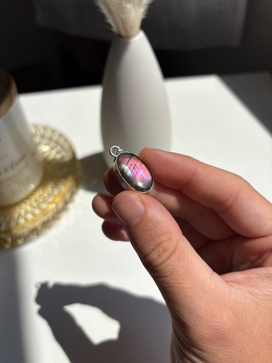 Ciondolo Ovale Labradorite 1
